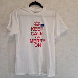 Gildan Keep Calm And Merry On T Shirt Christmas White Adult Medium New NWT